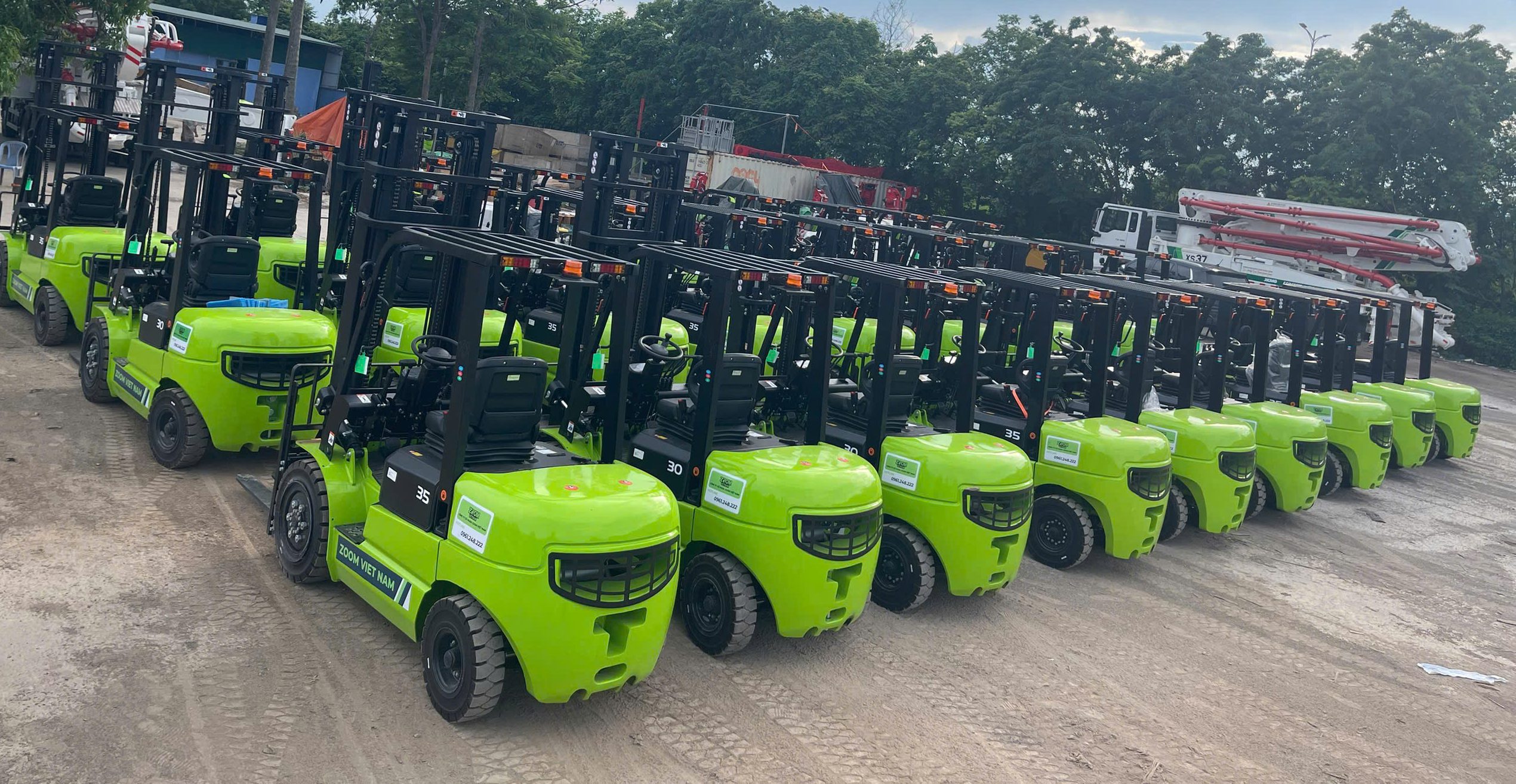 Xe nâng Trung Quốc sẵn tại kho